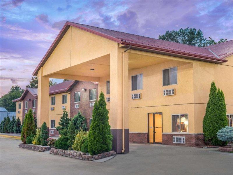 Motel Super 8 By Wyndham Olney Exterior foto