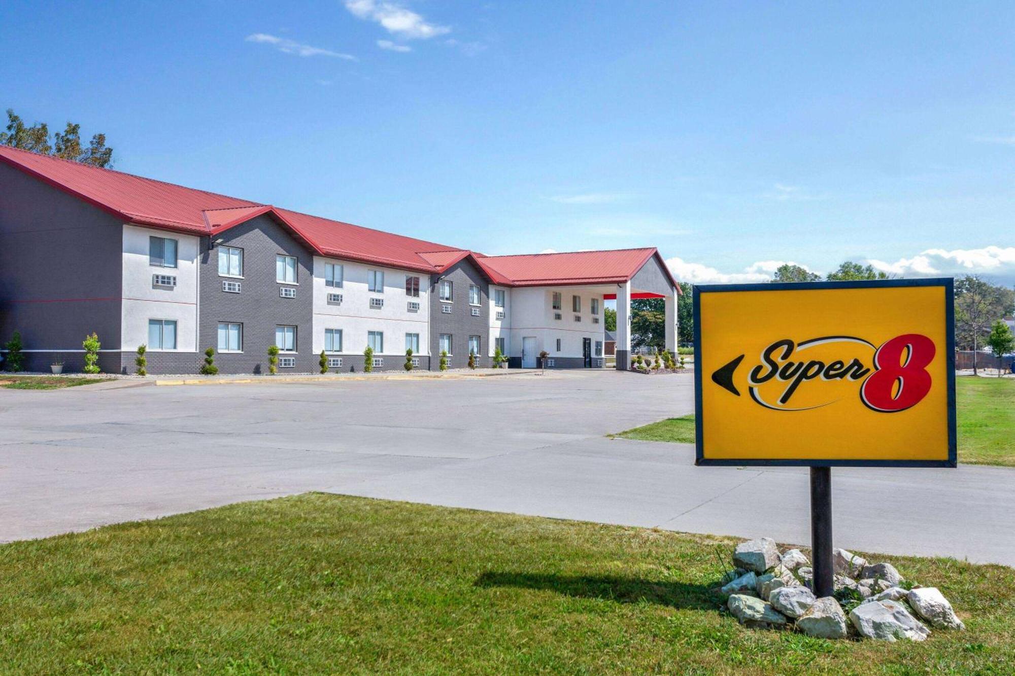 Motel Super 8 By Wyndham Olney Exterior foto